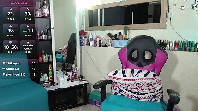 แชท XXX สดของ SofiaRoyal2308