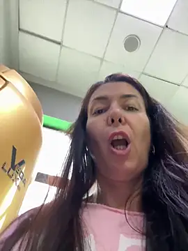 eveangelll 现场XXX聊天