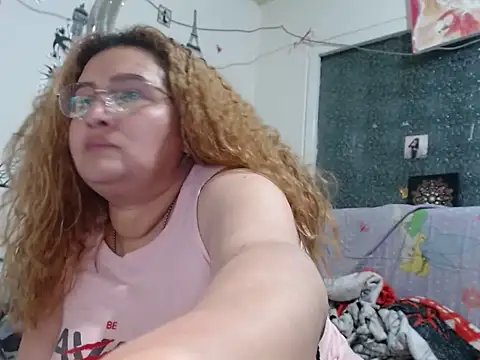 แชท XXX สดของ Perla1981--