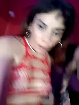 Nikkitaxxx webcam show