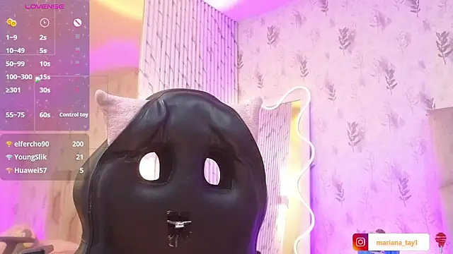 MARIANA_TAY1's Live XXX Chat