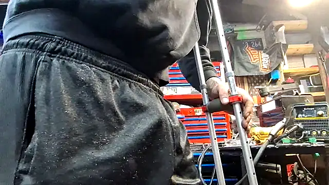 twistafatpipe Live XXX Chat