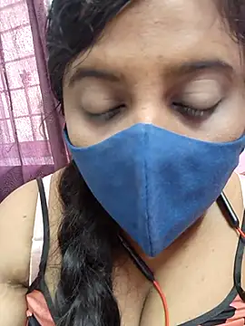 Tami-sonia webcam show