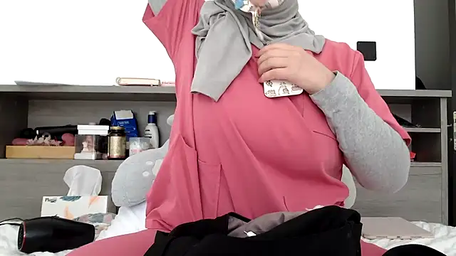 xxxmegamixxx Adlı Modelin Canlı XXX Sohbeti