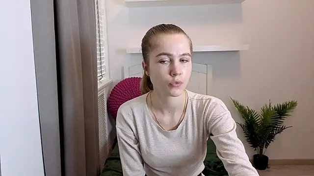 Just_L0VE_me: απευθείας συνομιλία ΧΧΧ