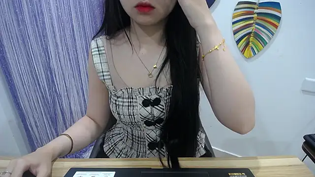 Ari-sweety's Live XXX Chat