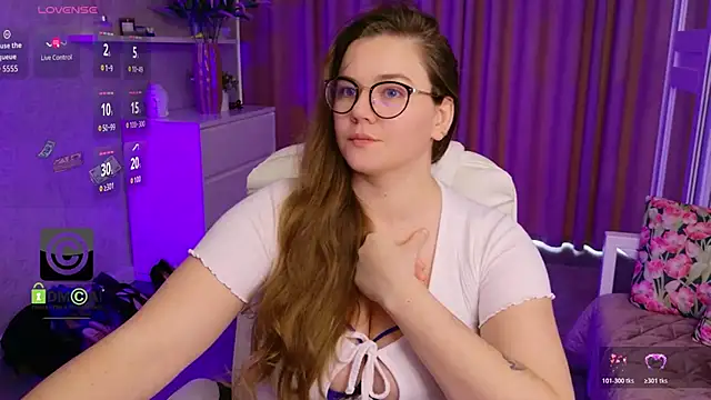 Živý XXX chat KellyKleine