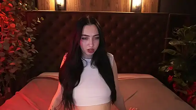 WildKittenX_ Chat XXX live