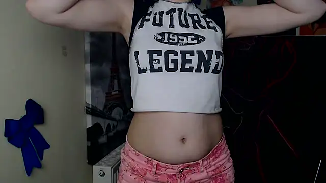 StellaCRL élő XXX-chatje