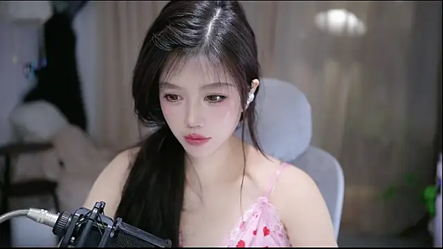 Cecily: απευθείας συνομιλία ΧΧΧ