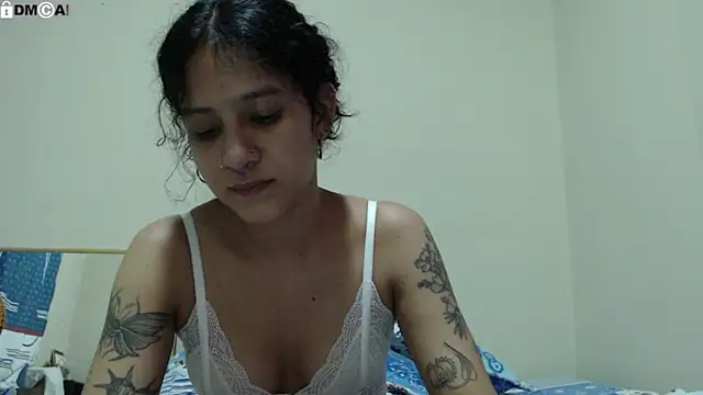 แชท XXX สดของ AlinaWoolf_