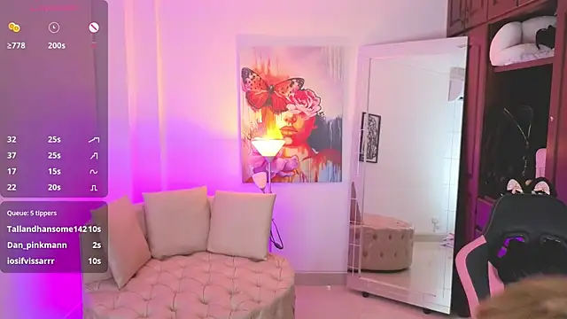 NATAASHA___のライブXXXチャット