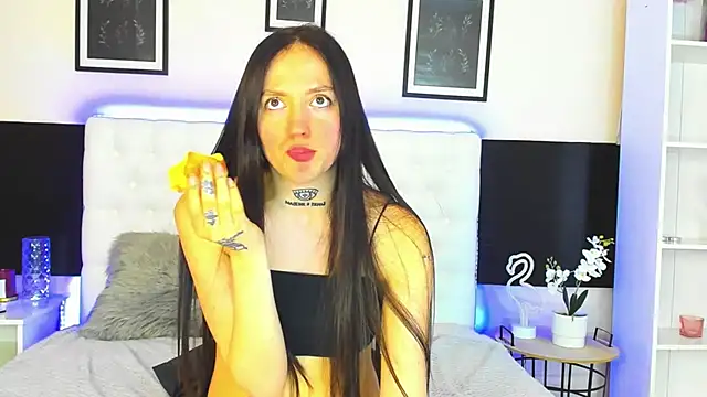 AdrianaCult Live XXX-chat