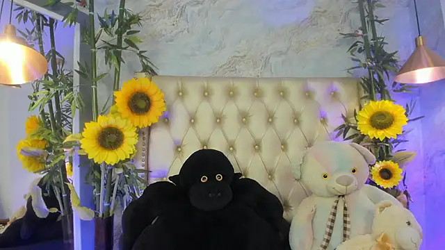 LittleeJaz Adlı Modelin Canlı XXX Sohbeti