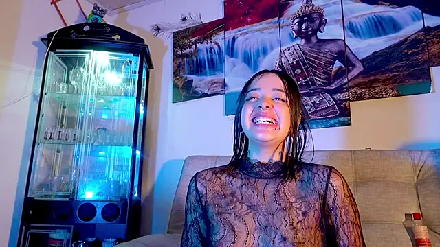 ariana-white- 现场XXX聊天