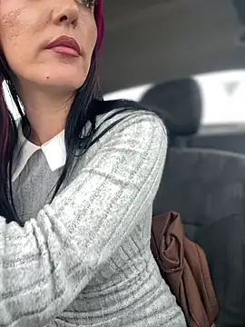 Chatroom XXX en direct de MeganFoxiy