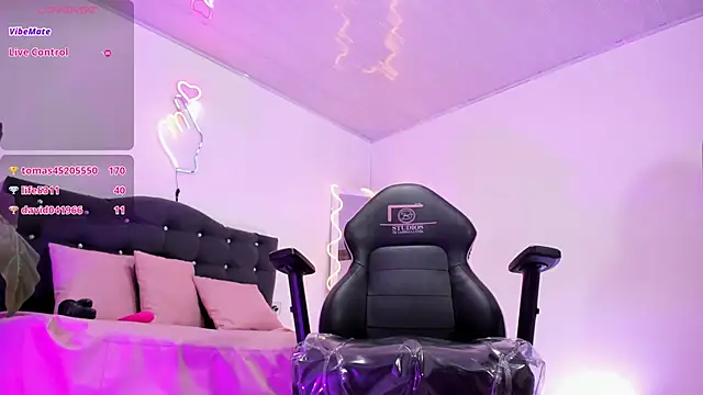 แชท XXX สดของ LINDSAY_TAY