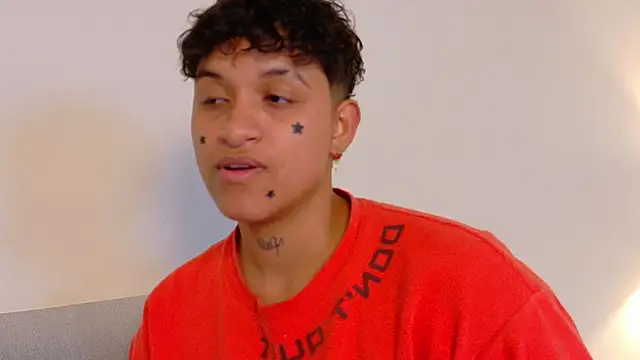 DominickJoness webcam show