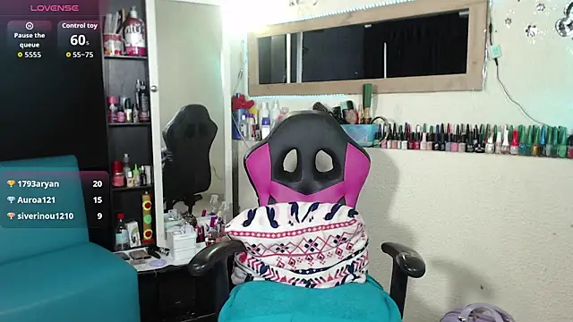 Show de SofiaRoyal2308 na webcam