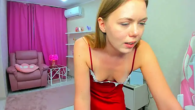 Strawberrye 现场XXX聊天