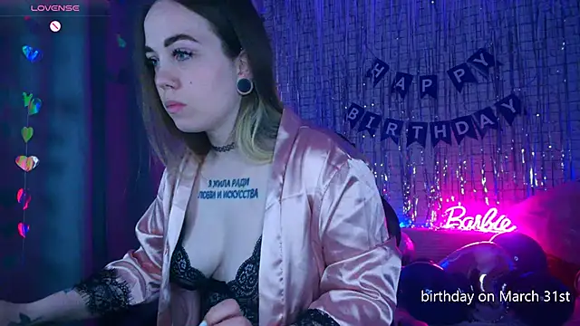 -Stacyy- Live XXX-Chat