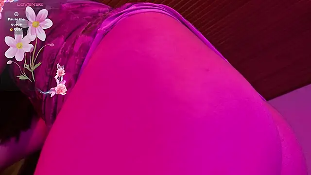 Yuri_Stars webkamerás műsora