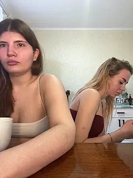 BettiVance: онлайн-секс-чат