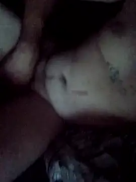 Crossedsissy webkamerás műsora