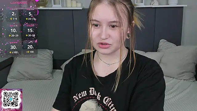 MilanaXHoney 现场XXX聊天