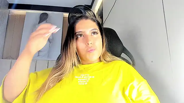 AmbarBrownn_: απευθείας συνομιλία ΧΧΧ