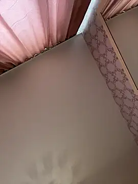 Chatroom XXX en direct de AuraaNova