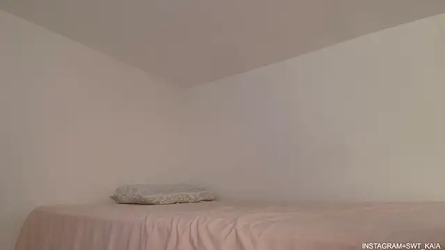 Im-kaia: απευθείας συνομιλία ΧΧΧ