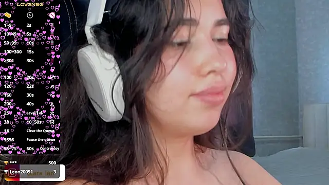 Diara_1an élő XXX-chatje