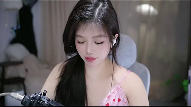 Cecilyn Live XXX chat