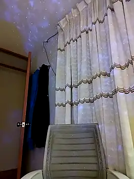 FallsForHerSmile – Live XXX-chat