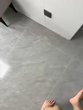 qwe522522 Live XXX-Chat