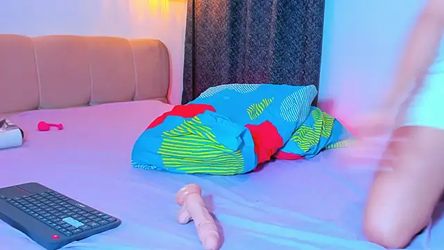 Živý XXX chat SweetLittleQueenBat