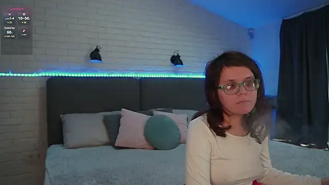 Ariell_Mini Chat XXX live