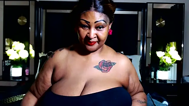 دردشة MONSTERTITS44DDD الجنسية المباشرة