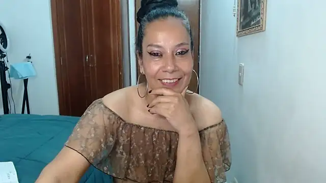 MarianaNight02's Live XXX Chat