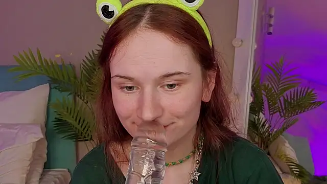 Chat XXX en directo de L1ittle_kitty_