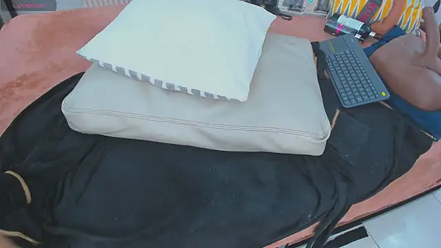 Živý XXX chat sabrina_shark_