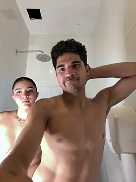 JhoanAndScarlet's Live XXX Chat