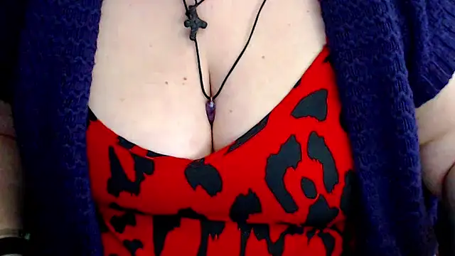 mayasmith élő XXX-chatje