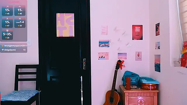 Czat XXX na żywo – Cosmo_Riri