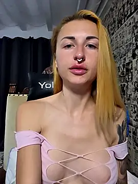 kylie_blck élő XXX-chatje