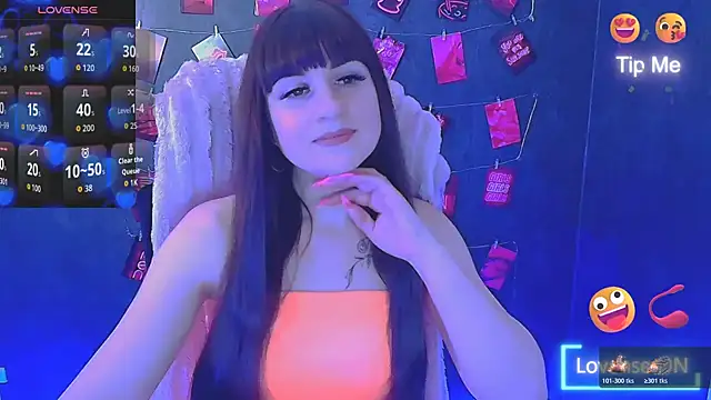 Chatroom XXX en direct de Violla_My