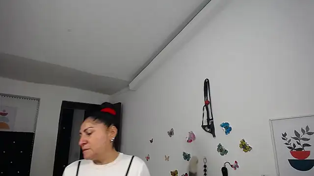 mature_bigboobs10's Live XXX Chat