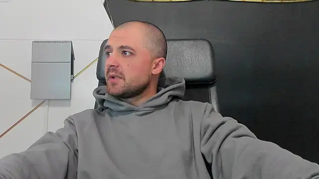 JamesMyerss' Live XXX Chat