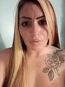 UrBRat 现场XXX聊天